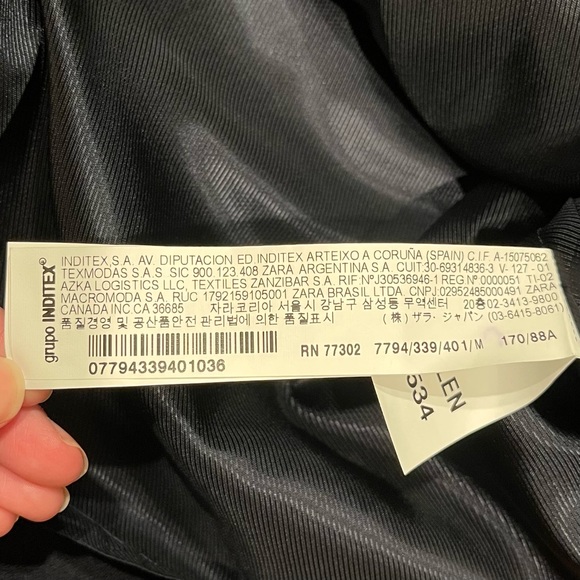 Zara Basic Navy Cropped Button Accent Jacket - Picture 7 of 7